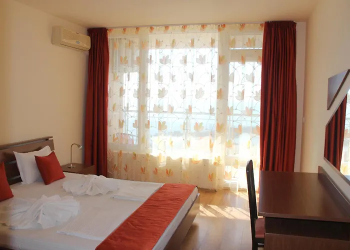 Aurelia Beach Complex